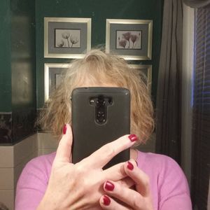 Meet your Posher, Sharon